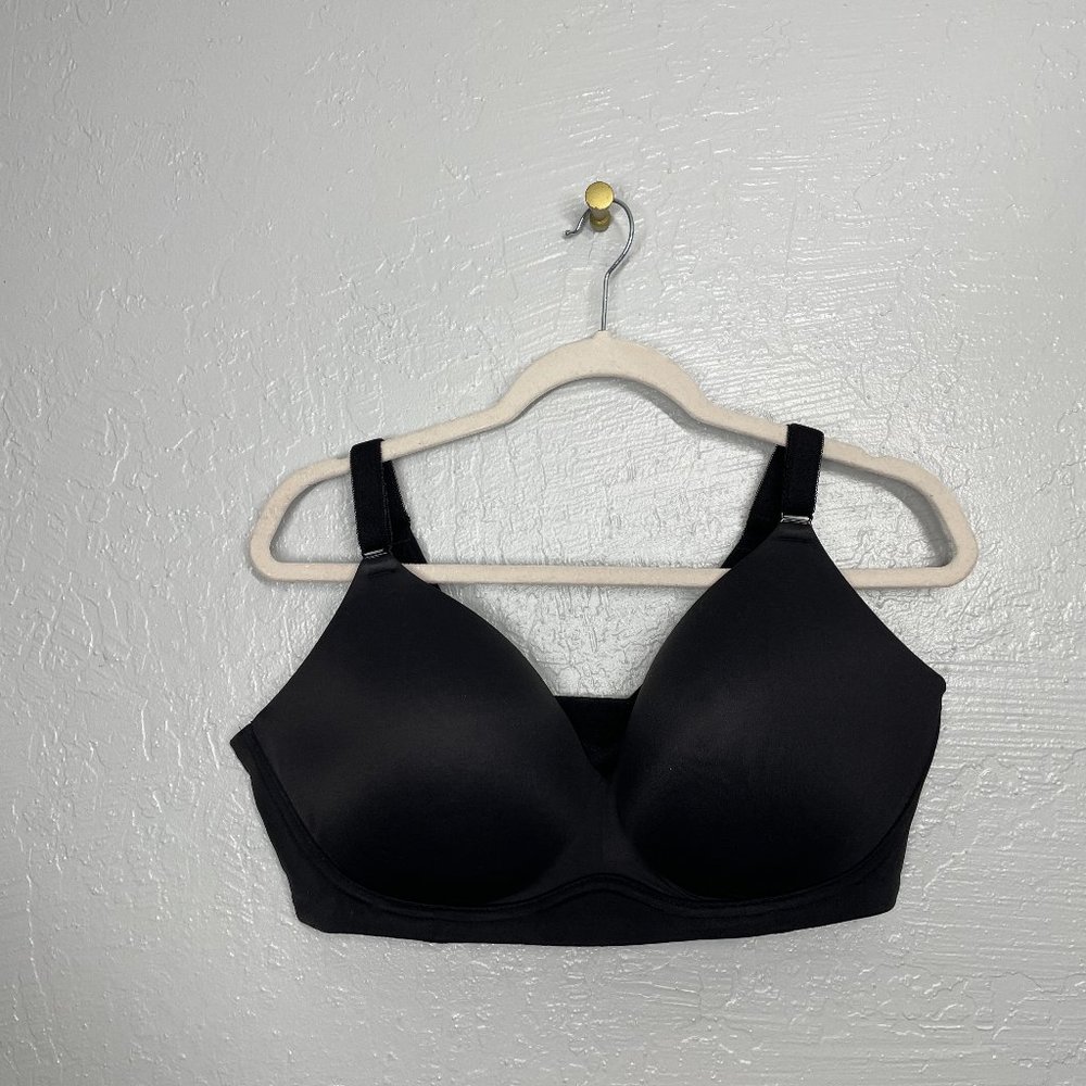 Torrid Curve Women Plus Size 42DD Black Wire Free Push Up Back Smoothing Bra